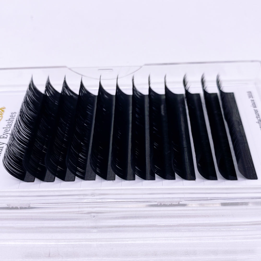 Classic Lashes